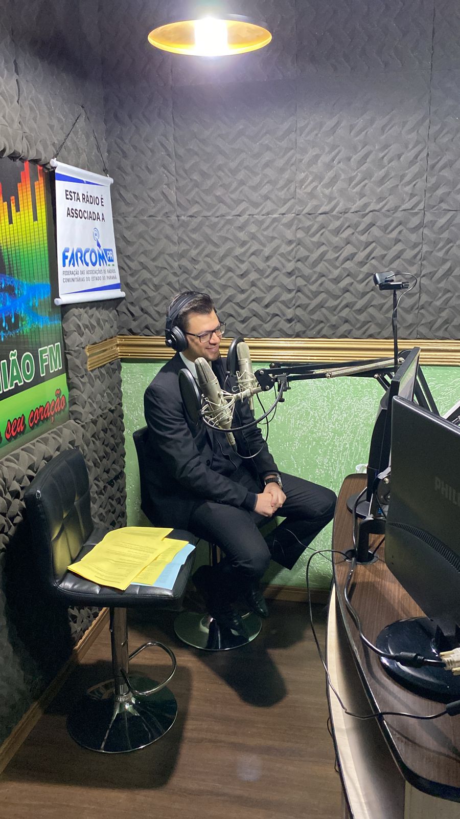 ELEIÇÕES 2024. Nesta sexta feira tem entrevista as 15:00 horas na UNIÃO FM! O Promotor de Justiça da Comarca de Mambore, Dr. Lucas  Losch Abaid estará no estúdio da Rádio União FM nesta sexta feira (04/10/24) as 15:00,  ao vivo, respondendo perguntas  sobre a mobilização eleitoral no sábado e no domingo(eleição) na Comarca de Mambore. Eleições 2024! Entrevista do dia, as 15:00 h, nesta sexta feira na União FM!